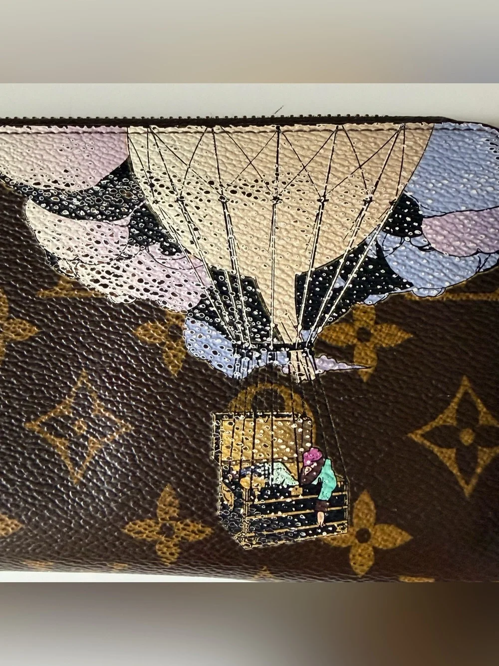 Louis Vuitton Illustré Hot Air Balloon Limited Edition Monogram Zippy Wallet